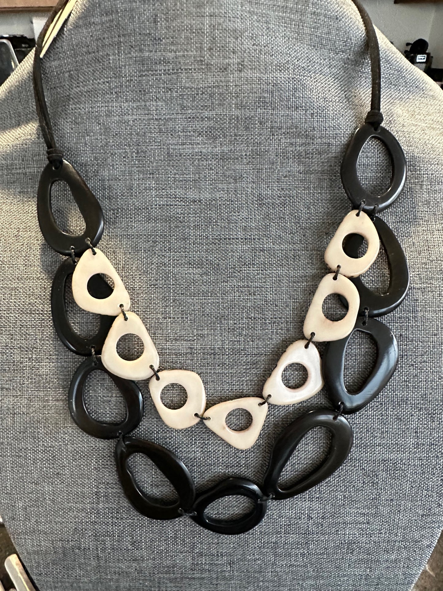 Acrylic Beige/Black Necklace