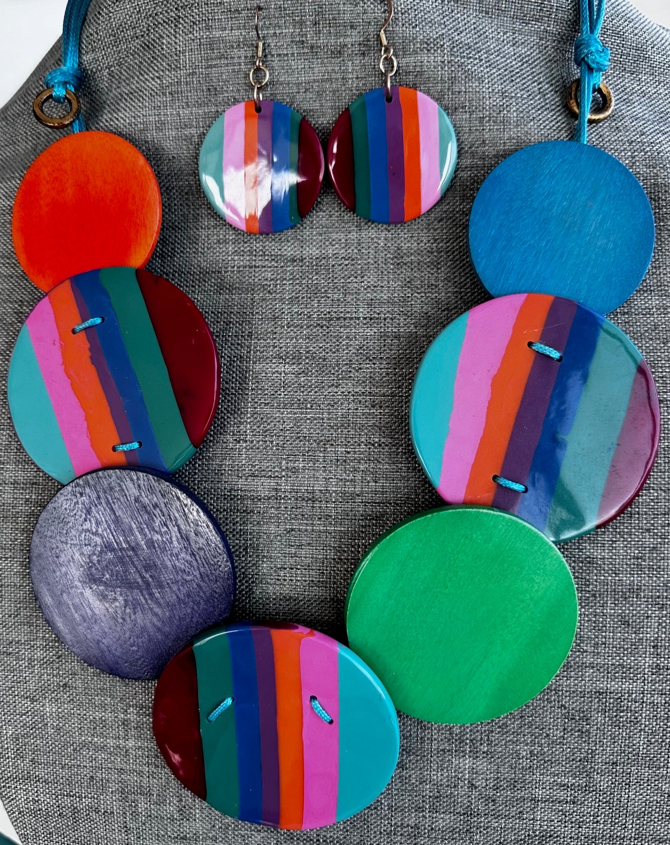 Round Circle Acrylic and Wood Necklace and Earrings