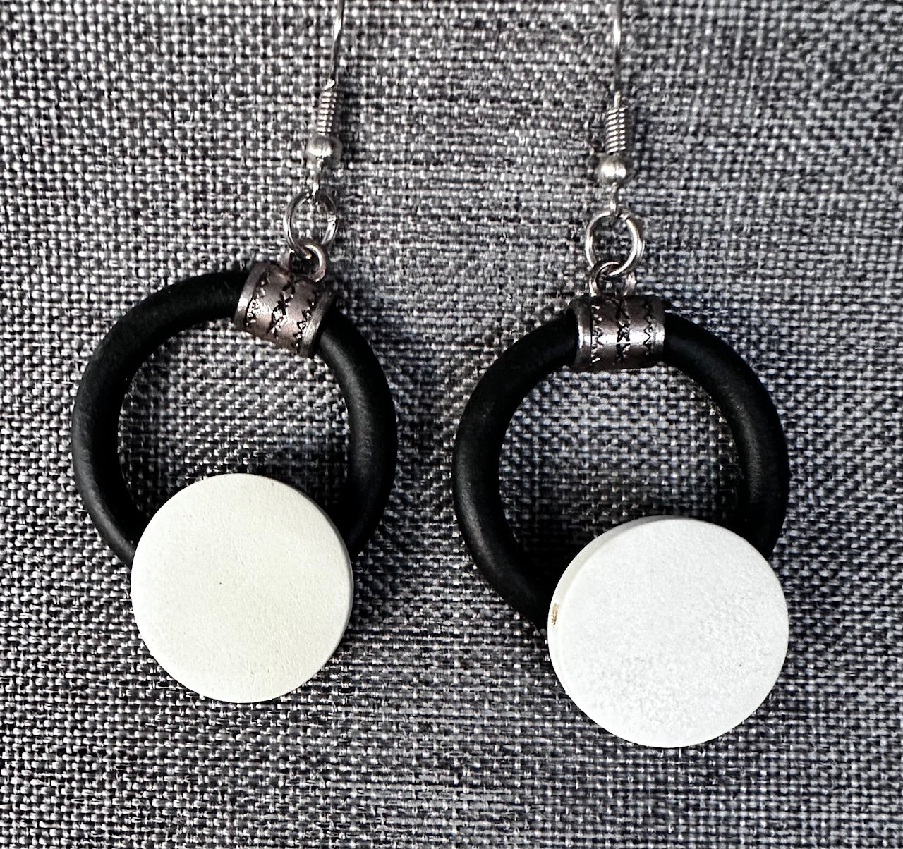 Black and Cream Disk Earrings