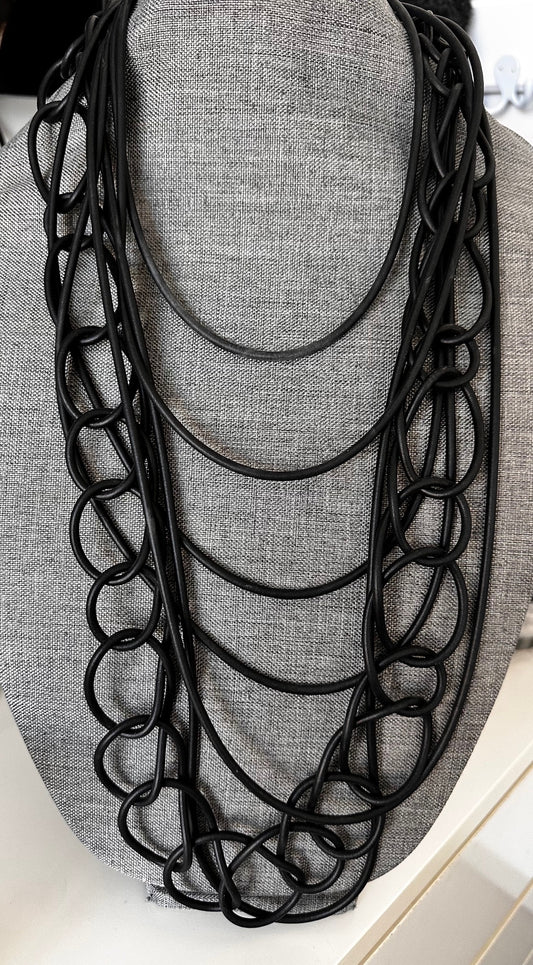 Black Light Weight Rubber 7 Strand Rubber Necklace