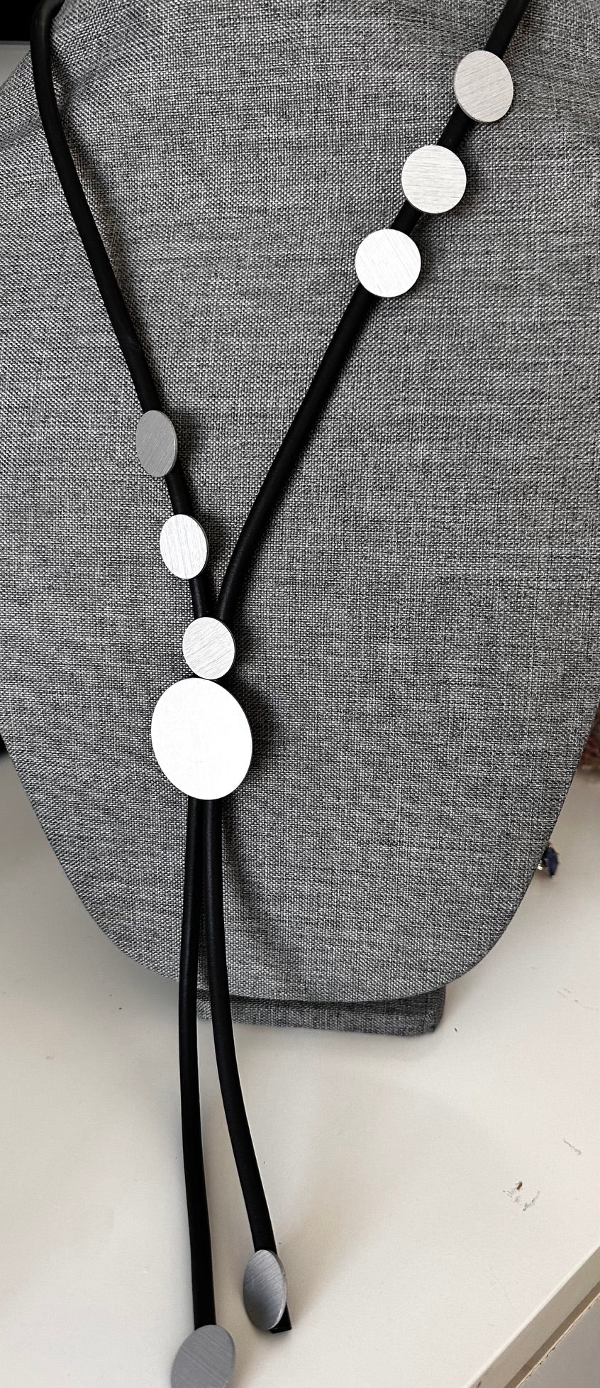 Rubber Necklace with Round Aluminum Disks